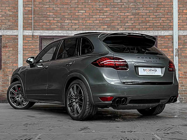 Porsche cayenne gts 4.8 v8 420pk 2013 (origineel-nl), 39-zsg-8 - afbeelding 16 van  64