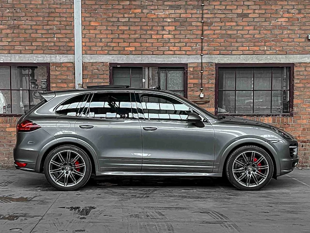 Porsche cayenne gts 4.8 v8 420pk 2013 (origineel-nl), 39-zsg-8 - afbeelding 9 van  64