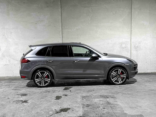 Porsche cayenne gts 4.8 v8 420pk 2013, p-551-bj - afbeelding 2 van  53