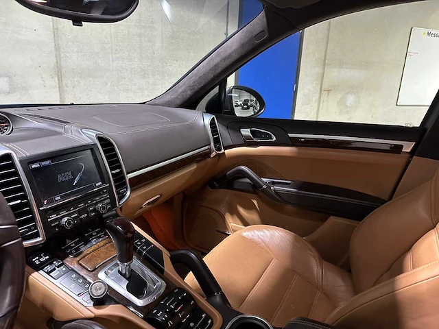 Porsche cayenne gts 4.8 v8 420pk 2013, p-551-bj - afbeelding 8 van  53