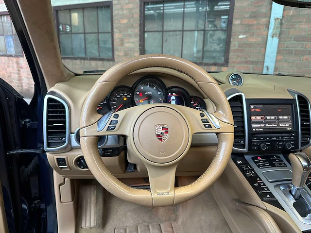 Porsche cayenne gts 4.8 v8 420pk 2013 - afbeelding 11 van  48