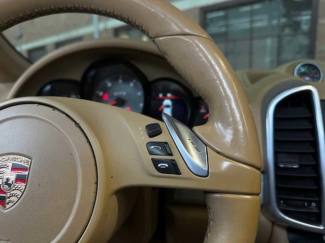 Porsche cayenne gts 4.8 v8 420pk 2013 - afbeelding 16 van  48