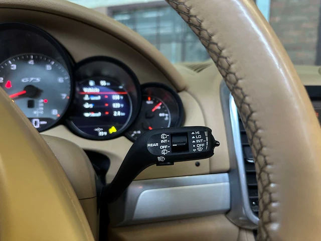 Porsche cayenne gts 4.8 v8 420pk 2013 - afbeelding 18 van  48