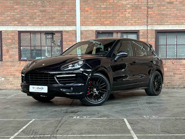 Porsche cayenne gts 4.8 v8 420pk 2014 - afbeelding 1 van  48