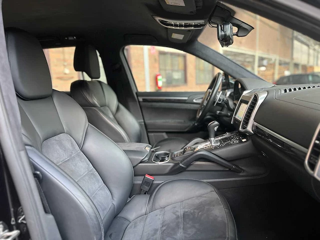 Porsche cayenne gts 4.8 v8 420pk 2014 - afbeelding 40 van  48