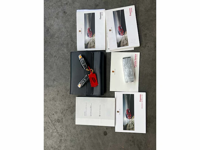 Porsche cayenne gts 4.8 v8 420pk 2014 - afbeelding 43 van  48