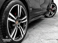 Porsche cayenne gts 4.8 v8 421pk (origineel-nl + 1e-eigenaar), 84-xxd-2 - afbeelding 10 van  70