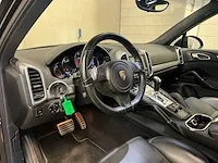 Porsche cayenne gts 4.8 v8 421pk (origineel-nl + 1e-eigenaar), 84-xxd-2 - afbeelding 22 van  70