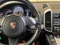 Porsche cayenne gts 4.8 v8 421pk (origineel-nl + 1e-eigenaar), 84-xxd-2 - afbeelding 32 van  70