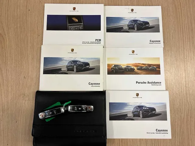 Porsche cayenne gts 4.8 v8 421pk (origineel-nl + 1e-eigenaar), 84-xxd-2 - afbeelding 59 van  70