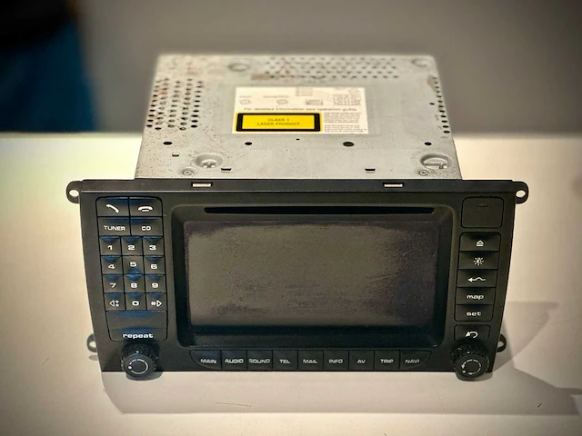 Porsche cayenne infotainment systeem - afbeelding 1 van  4