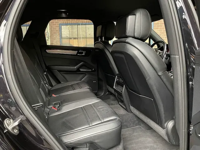 Porsche cayenne s 2.9 v6 441pk 2018 -orig.nl-, rt-575-f - afbeelding 22 van  41
