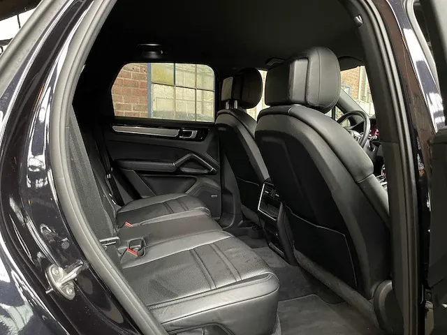 Porsche cayenne s 2.9 v6 441pk 2018 -orig.nl-, rt-575-f - afbeelding 27 van  41