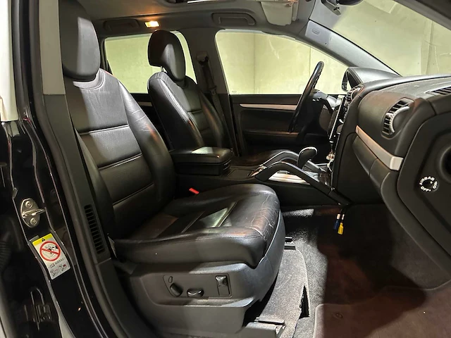 Porsche cayenne s 4.5 v8 340pk 2007, 59-hjn-7 youngtimer - afbeelding 31 van  40
