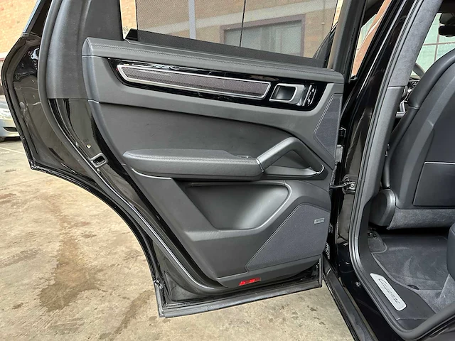 Porsche cayenne s coupe 2.9 441pk 2019 (origineel-nl + 1e eigenaar) g-949-dj - afbeelding 43 van  61