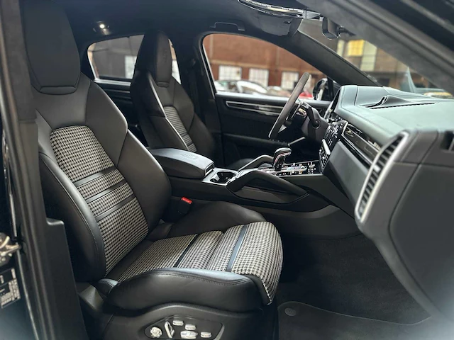 Porsche cayenne s coupe 2.9 441pk 2019 (origineel-nl + 1e eigenaar) g-949-dj - afbeelding 54 van  61