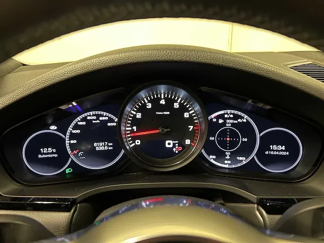 Porsche cayenne s coupe 2.9 v6 441pk 2020 sportdesign sport-chrono - afbeelding 27 van  79