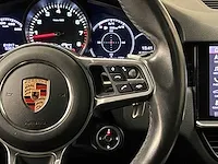 Porsche cayenne s coupe 2.9 v6 441pk 2020 sportdesign sport-chrono - afbeelding 35 van  79