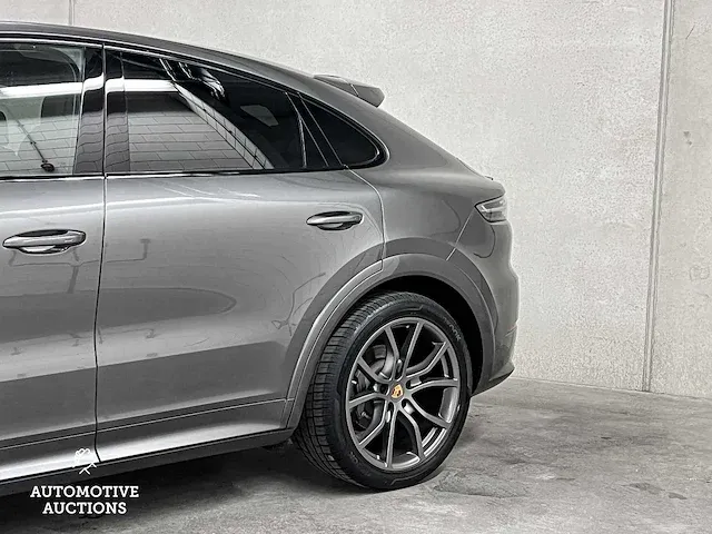 Porsche cayenne s coupe 2.9 v6 441pk 2020 sportdesign sport-chrono - afbeelding 45 van  79