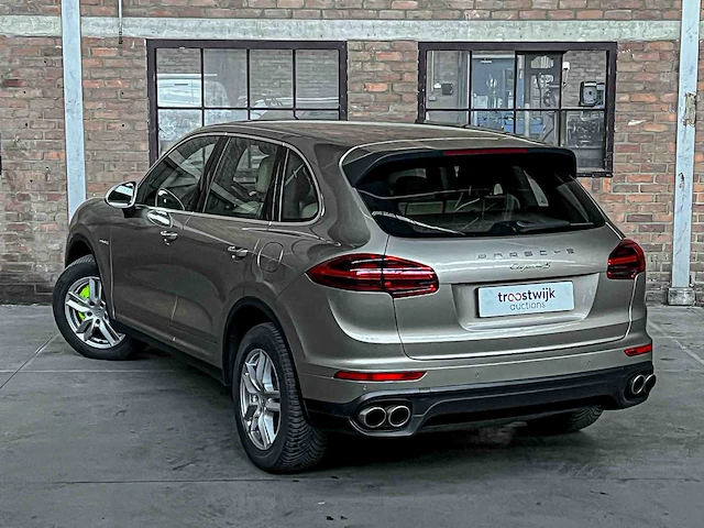 Porsche cayenne s e-hybrid 3.0 416pk 2015 (origineel-nl), 6-zgg-64 - afbeelding 16 van  60