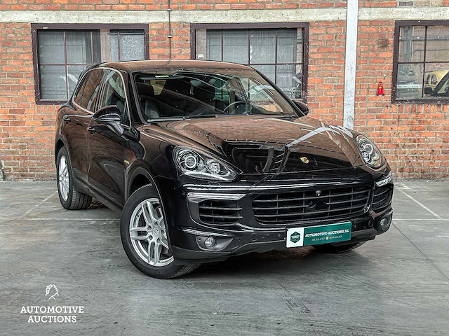 Porsche cayenne s e-hybrid 3.0 v6 416pk 2015 (facelift) - afbeelding 2 van  71