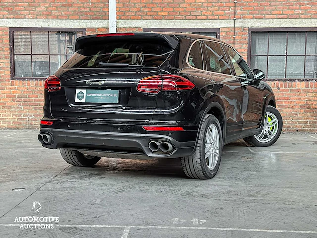 Porsche cayenne s e-hybrid 3.0 v6 416pk 2015 (facelift) - afbeelding 9 van  71