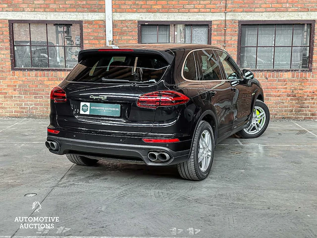 Porsche cayenne s e-hybrid 3.0 v6 416pk 2015 (facelift) - afbeelding 10 van  71