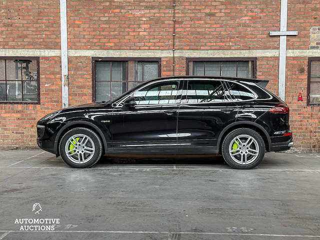 Porsche cayenne s e-hybrid 3.0 v6 416pk 2015 (facelift) - afbeelding 22 van  71