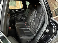 Porsche cayenne s e-hybrid 3.0 v6 416pk 2015 (facelift) - afbeelding 58 van  71
