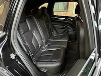 Porsche cayenne s e-hybrid 3.0 v6 416pk 2015 (facelift) - afbeelding 59 van  71
