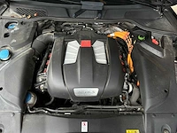 Porsche cayenne s e-hybrid 3.0 v6 416pk 2015 (facelift) - afbeelding 61 van  71