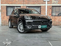 Porsche cayenne s e-hybrid 3.0 v6 416pk 2015 (facelift) - afbeelding 71 van  71