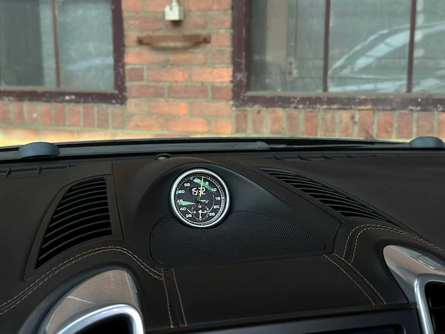 Porsche cayenne s e-hybrid 3.0 v6 416pk 2015, hb-194-d - afbeelding 29 van  47