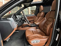 Porsche cayenne s e-hybrid 3.0 v6 416pk 2015, hb-194-d - afbeelding 33 van  47