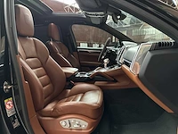 Porsche cayenne s e-hybrid 3.0 v6 416pk 2015, hb-194-d - afbeelding 43 van  47