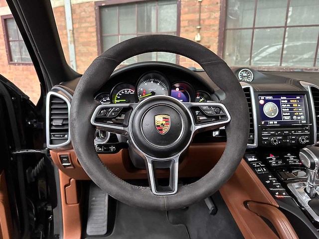 Porsche cayenne s e-hybrid 3.0 v6 416pk 2015, hb-194-d - afbeelding 10 van  47