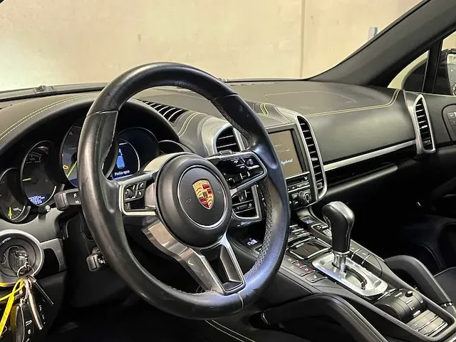 Porsche cayenne s e-hybrid 3.0 v6 416pk 2015, hl-769-n - afbeelding 17 van  66