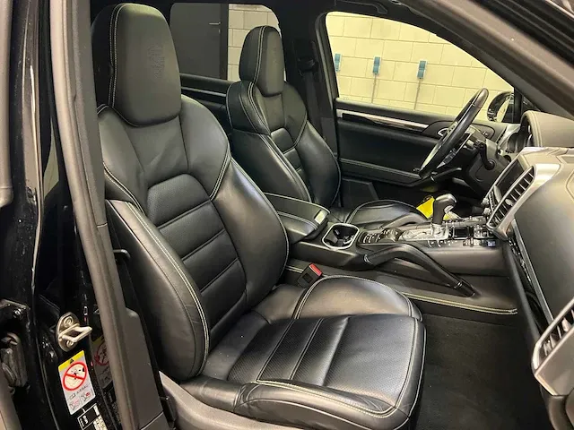 Porsche cayenne s e-hybrid 3.0 v6 416pk 2015, hl-769-n - afbeelding 49 van  66