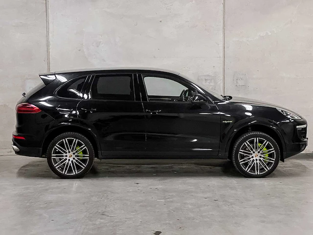 Porsche cayenne s e-hybrid 3.0 v6 416pk 2015 (origineel-nl), gz-024-n - afbeelding 2 van  51