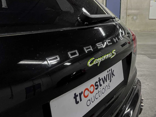 Porsche cayenne s e-hybrid 3.0 v6 416pk 2015 (origineel-nl), gz-024-n - afbeelding 8 van  51