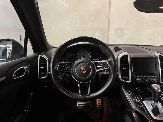 Porsche cayenne s e-hybrid 3.0 v6 416pk 2015 (origineel-nl), gz-024-n - afbeelding 27 van  51