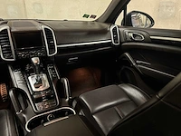 Porsche cayenne s e-hybrid 3.0 v6 416pk 2015 (origineel-nl), gz-024-n - afbeelding 29 van  51