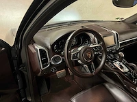 Porsche cayenne s e-hybrid 3.0 v6 416pk 2015 (origineel-nl), gz-024-n - afbeelding 35 van  51