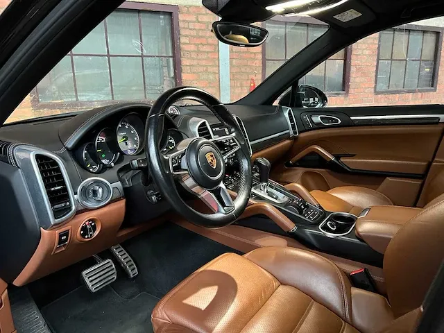Porsche cayenne s e-hybrid 3.0 v6 416pk sport-chrono 2015 orig-nl, hr-863-z - afbeelding 22 van  68