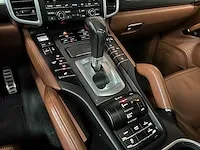 Porsche cayenne s e-hybrid 3.0 v6 416pk sport-chrono 2015 orig-nl, hr-863-z - afbeelding 31 van  68