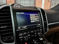 Porsche cayenne s e-hybrid 3.0 v6 416pk sport-chrono 2015 orig-nl, hr-863-z - afbeelding 37 van  68