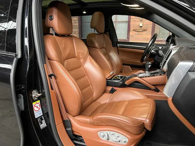 Porsche cayenne s e-hybrid 3.0 v6 416pk sport-chrono 2015 orig-nl, hr-863-z - afbeelding 67 van  68