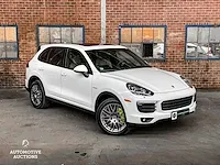 Porsche cayenne s e-hybrid 3.0 v6 platinum edition 416pk 2016, h-372-hk - afbeelding 11 van  48