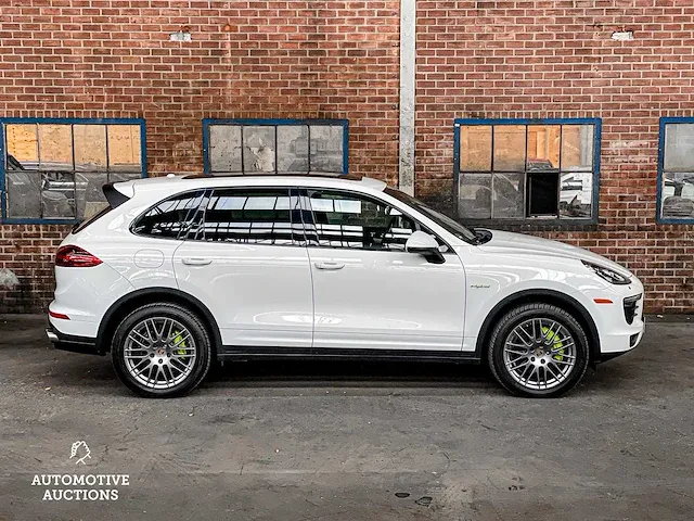 Porsche cayenne s e-hybrid 3.0 v6 platinum edition 416pk 2016, h-372-hk - afbeelding 13 van  48
