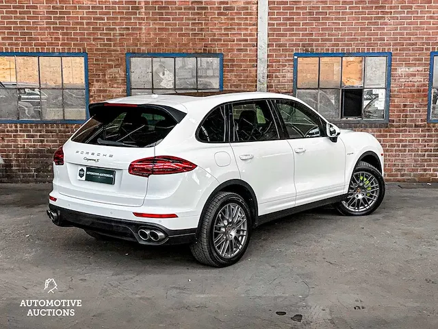 Porsche cayenne s e-hybrid 3.0 v6 platinum edition 416pk 2016, h-372-hk - afbeelding 17 van  48